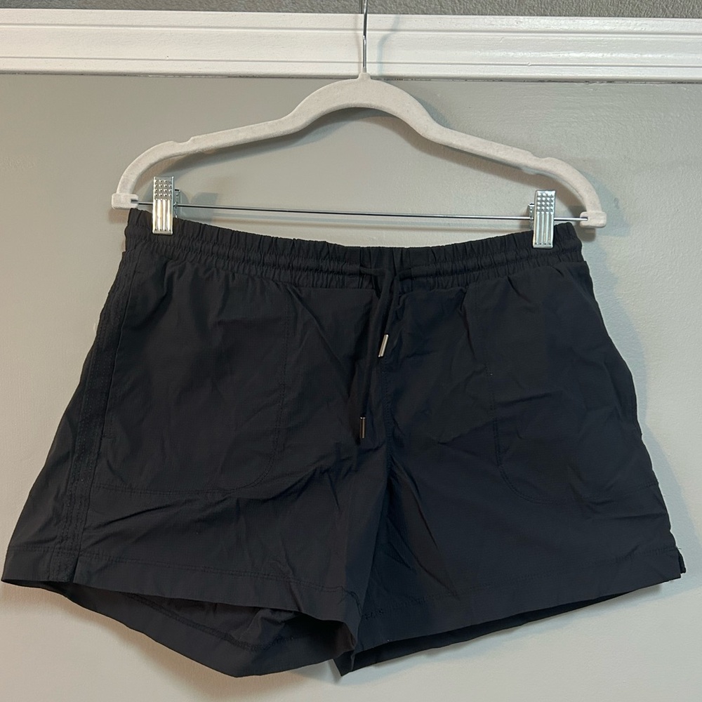 Dark gray tie-closure shorts